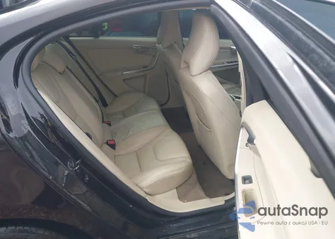 2013 Volvo S60 T5 из США, поврежденный, VIN YV1612FS1D1233133